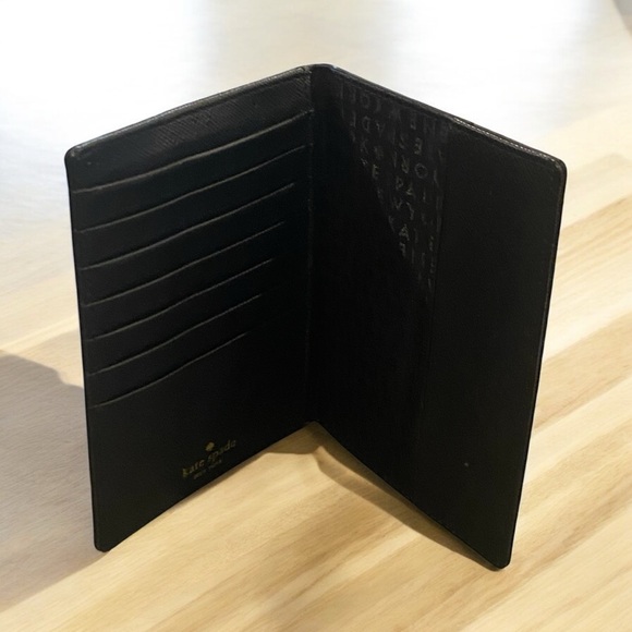 Kate Spade Imogene Rabbit 3D Saffiano Leather Passport Holder / Card Wallet - Picture 3 of 13